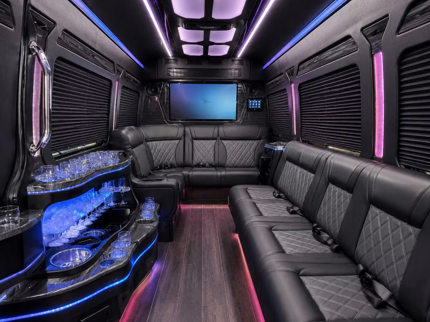 book prom transportation to any waterbury area venue or after party spot