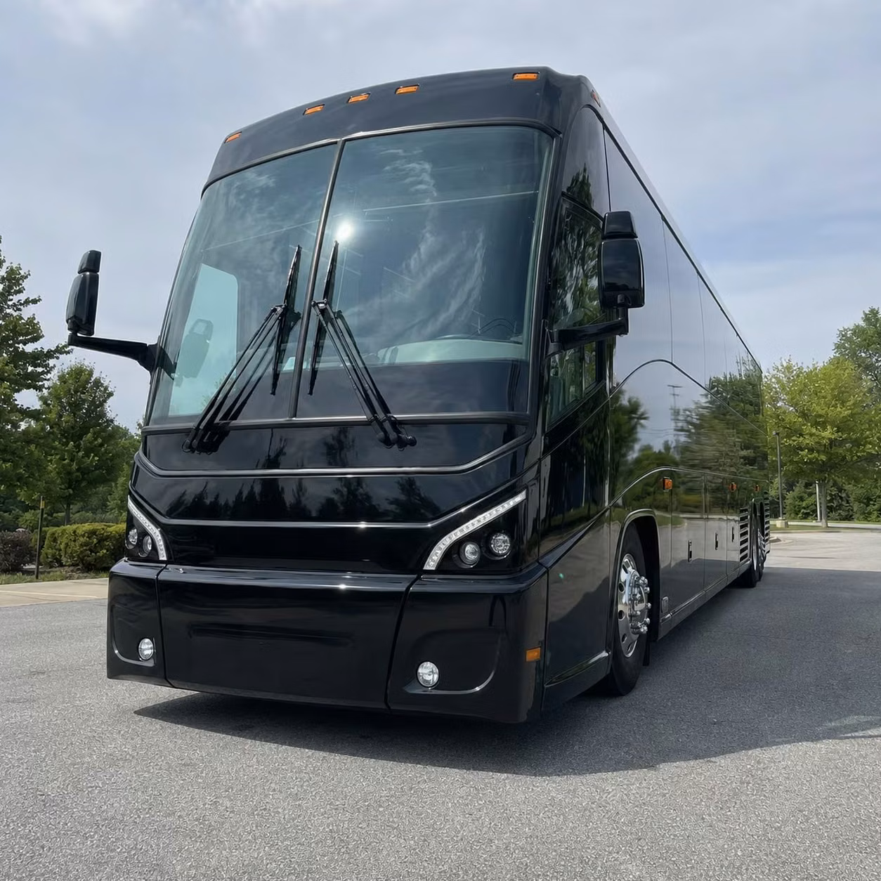 employee shuttles in waterbury
